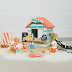 Dukkehus - Måkenes strandhytte