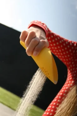 Sandlek - Cuppi: Spade, sikt & ball, grå